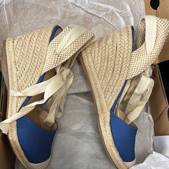 LOFT Blue and Cream Espadrille Flats with Ankle Ties - Picture 3 of 5